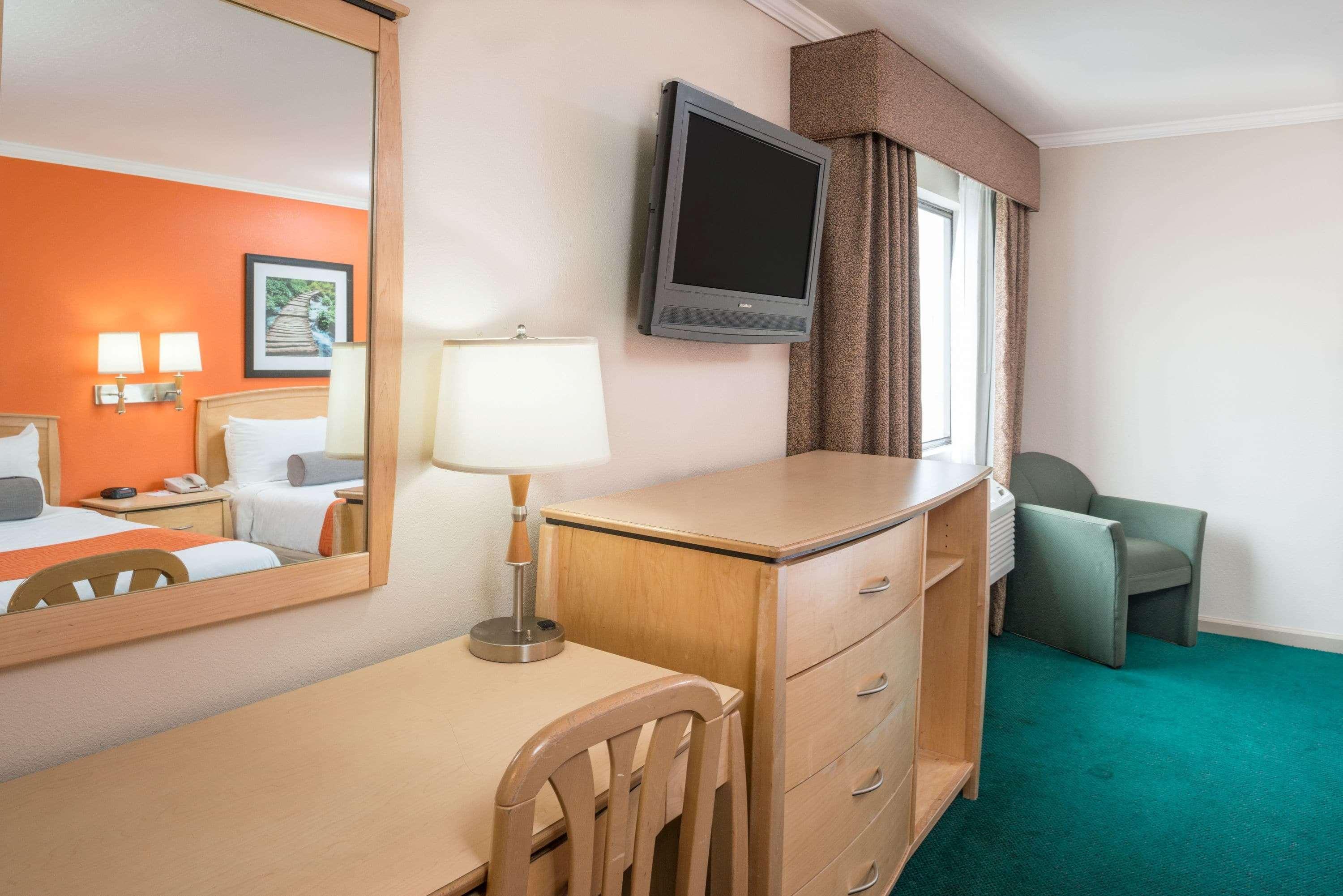 Surestay By Best Western San Francisco Marina District Exterior photo